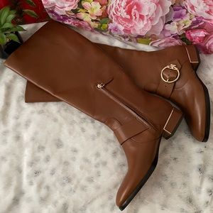 Tory Burch Woman Round Toe Zip Up Leather Boots  Size;7